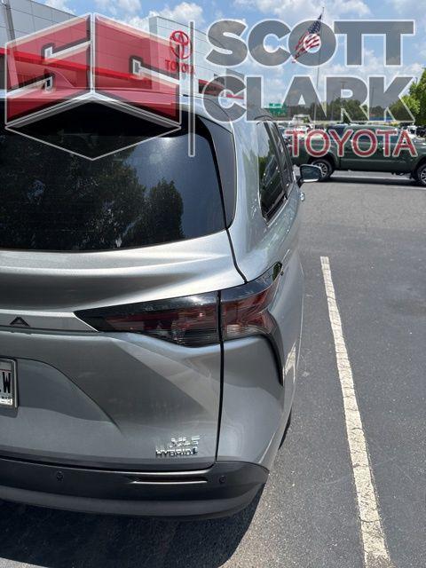 used 2023 Toyota Sienna car, priced at $36,320
