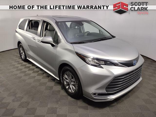 used 2023 Toyota Sienna car, priced at $32,965