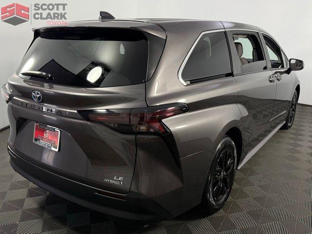 used 2024 Toyota Sienna car, priced at $40,732