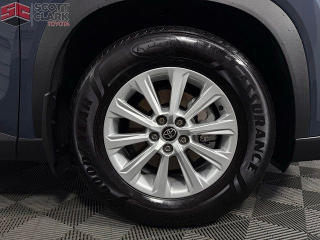 used 2024 Toyota Grand Highlander car, priced at $48,028