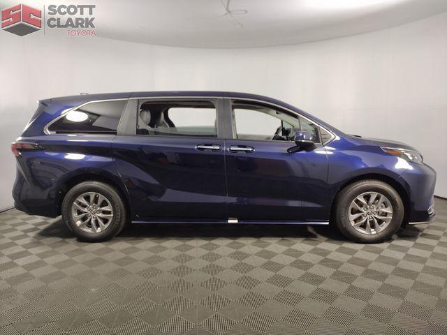used 2024 Toyota Sienna car, priced at $44,759