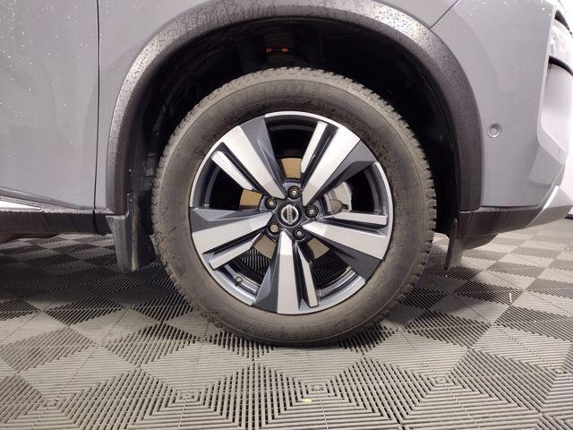 used 2021 Nissan Rogue car, priced at $23,629