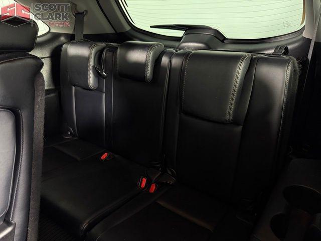 used 2016 Toyota Highlander car, priced at $20,021