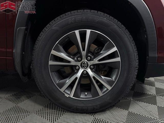 used 2016 Toyota Highlander car, priced at $20,021