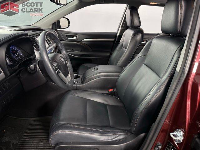 used 2016 Toyota Highlander car, priced at $20,021