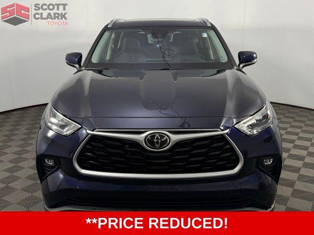 used 2020 Toyota Highlander car, priced at $29,827