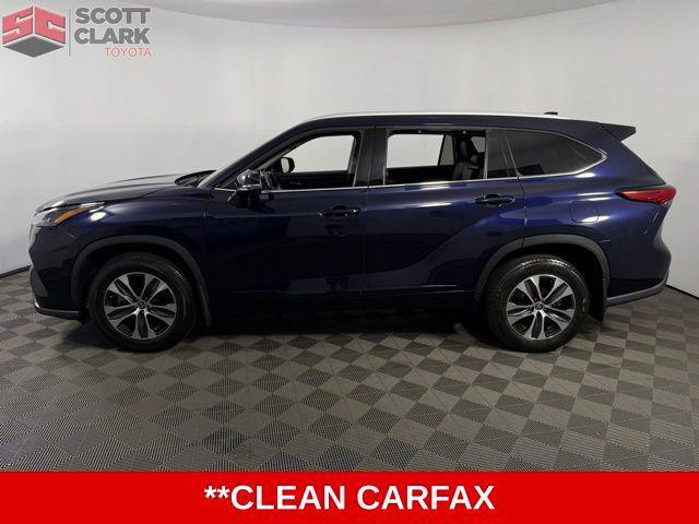 used 2022 Toyota Highlander car, priced at $40,578