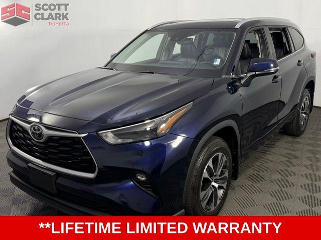 used 2022 Toyota Highlander car, priced at $40,578