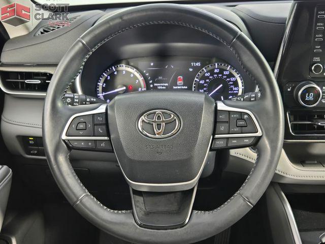 used 2022 Toyota Highlander car, priced at $36,243