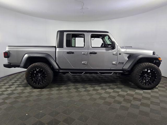 used 2020 Jeep Gladiator car, priced at $25,065