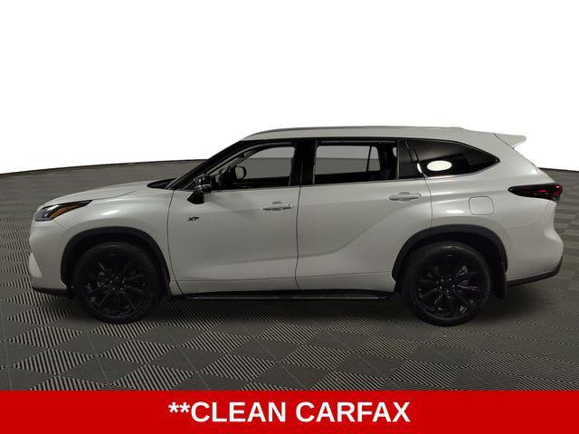used 2025 Toyota Highlander car, priced at $47,867