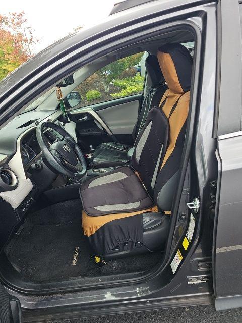 used 2015 Toyota RAV4 car, priced at $16,626