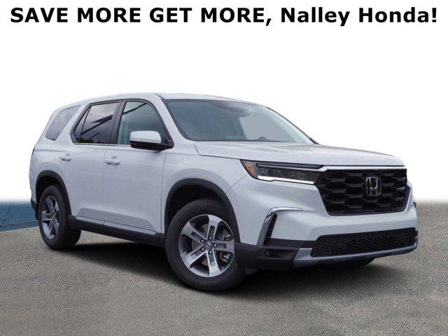 new 2025 Honda Pilot car, priced at $44,985