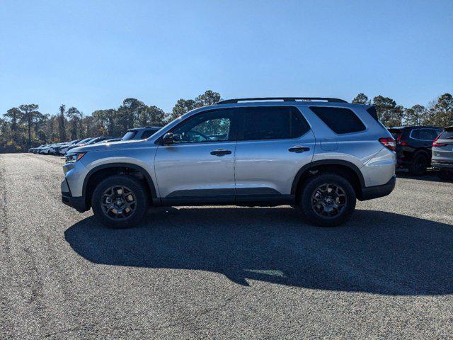 new 2025 Honda Pilot car, priced at $47,232