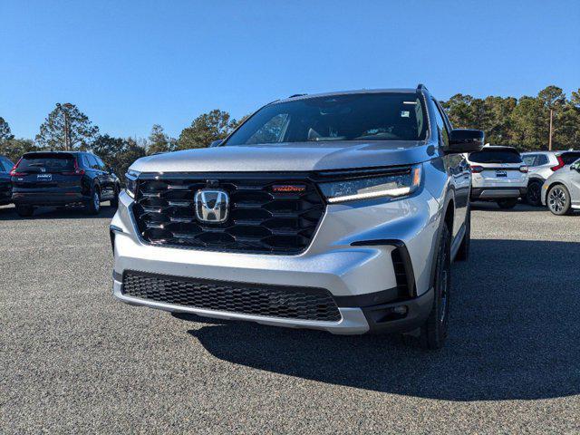 new 2025 Honda Pilot car, priced at $47,232