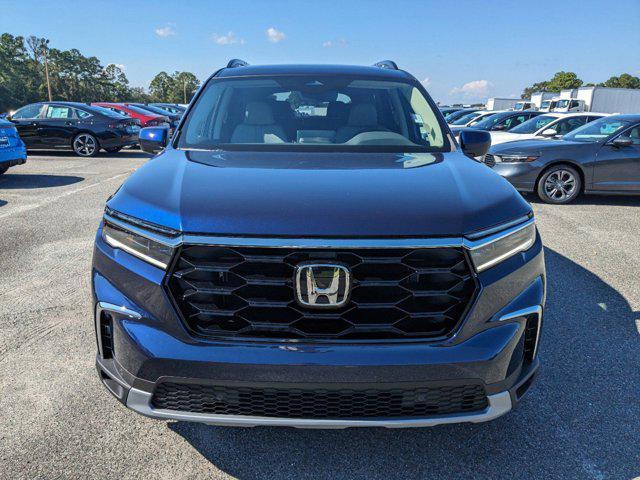 new 2025 Honda Pilot car, priced at $47,176