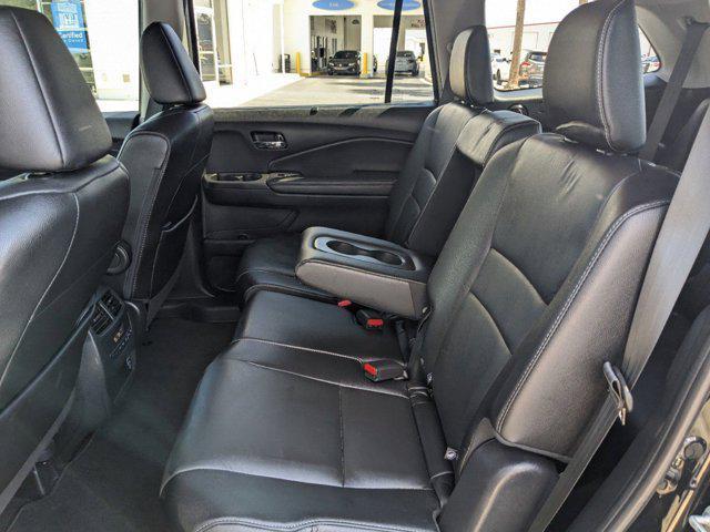 used 2021 Honda Pilot car, priced at $28,375