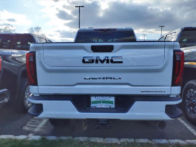 new 2025 GMC Sierra 2500 car, priced at $97,925