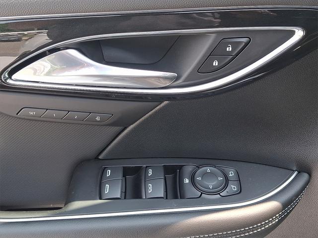 new 2025 Buick Envision car, priced at $36,759