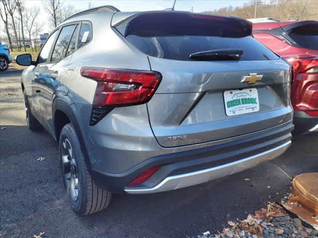 new 2025 Chevrolet Trax car, priced at $25,485