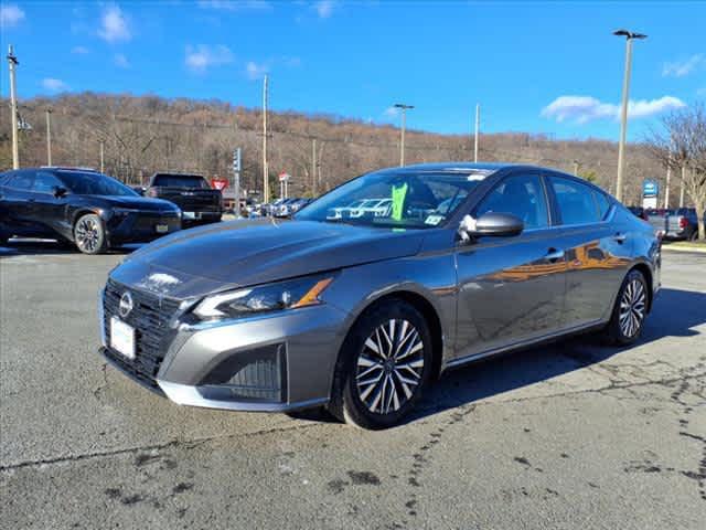 used 2023 Nissan Altima car, priced at $20,750