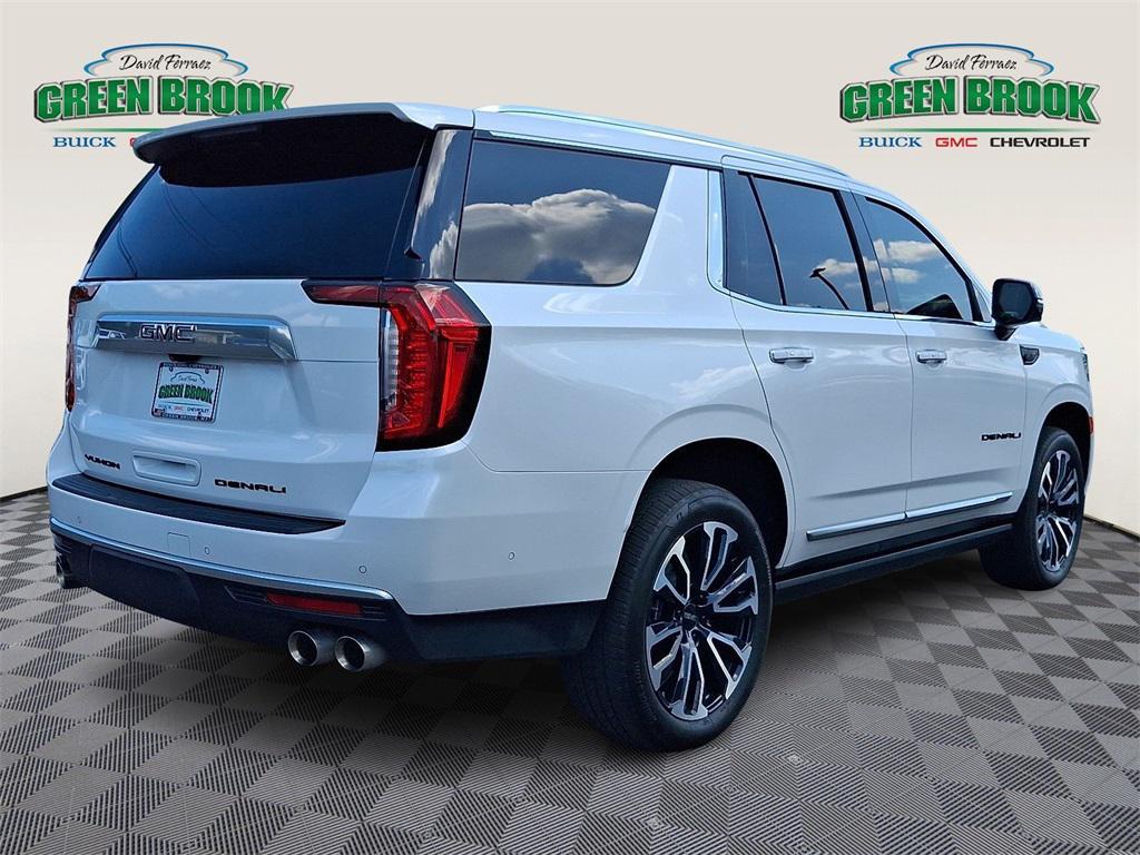 used 2024 GMC Yukon car, priced at $72,697