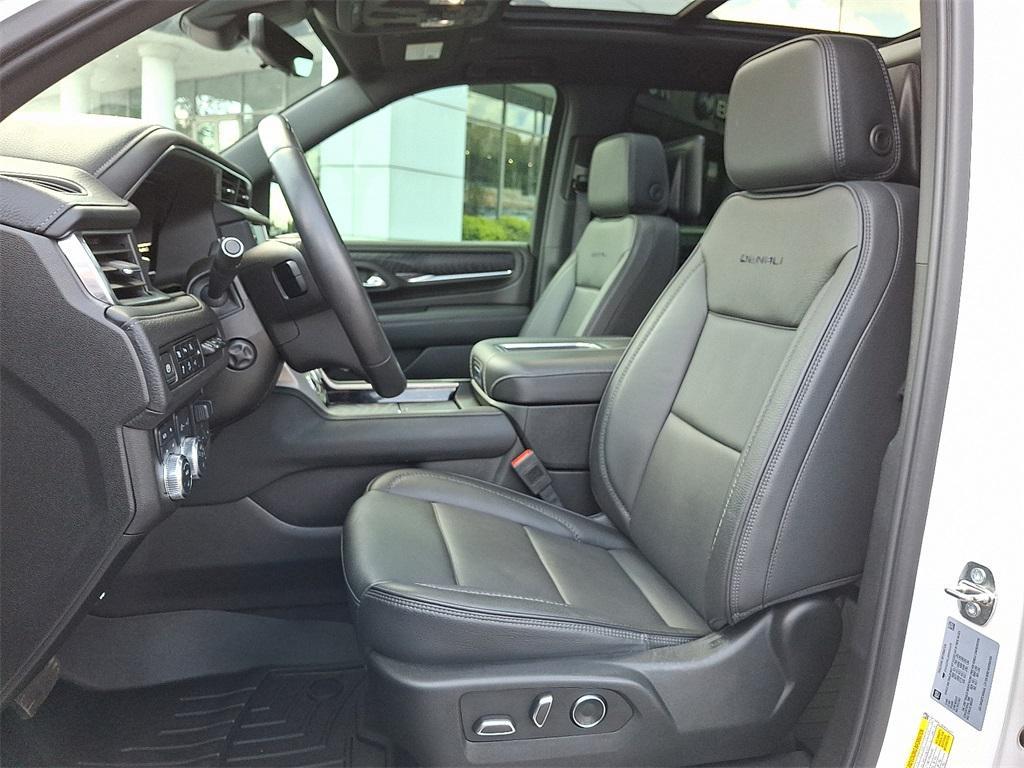 used 2024 GMC Yukon car, priced at $72,697