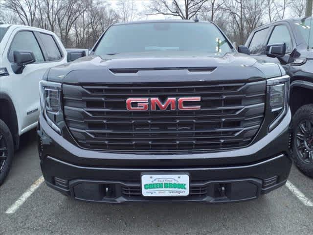 new 2025 GMC Sierra 1500 car, priced at $54,100