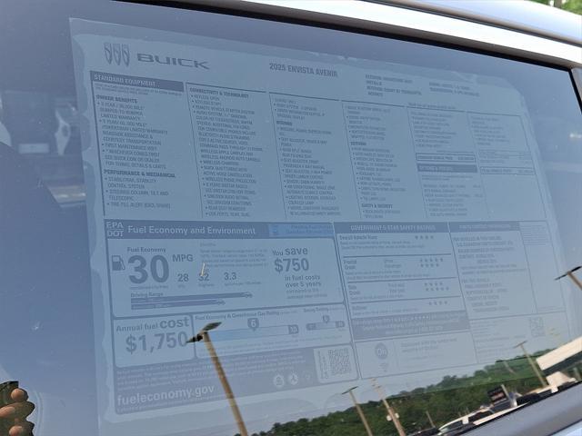 new 2025 Buick Envista car, priced at $31,585