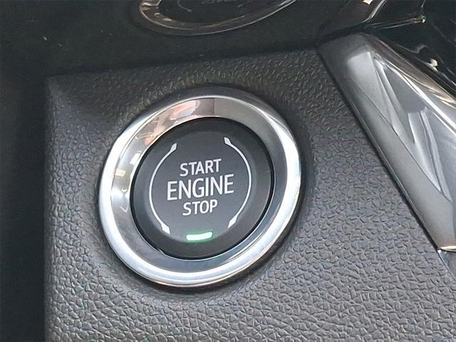 new 2025 Buick Envista car, priced at $31,585