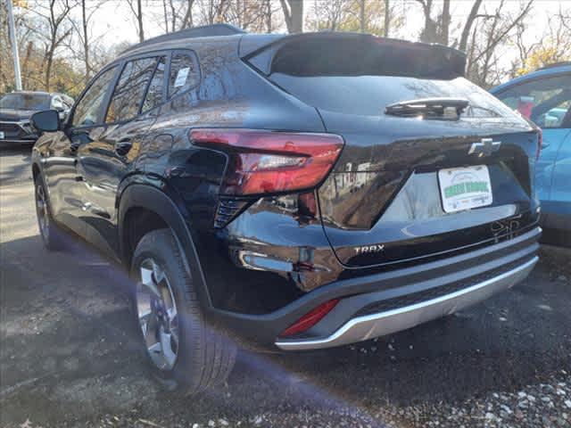 new 2025 Chevrolet Trax car, priced at $25,485