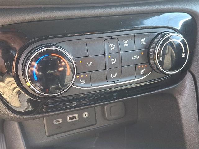 used 2022 Buick Encore GX car, priced at $20,899