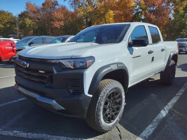 new 2024 Chevrolet Colorado car, priced at $42,290