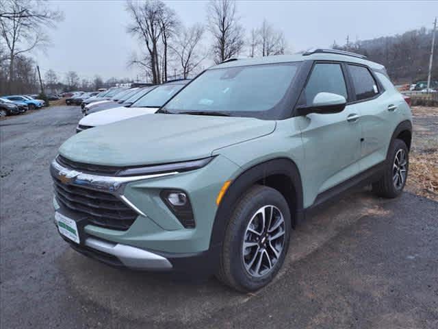 new 2025 Chevrolet TrailBlazer car, priced at $30,080