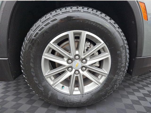 used 2023 Chevrolet Traverse car, priced at $29,217