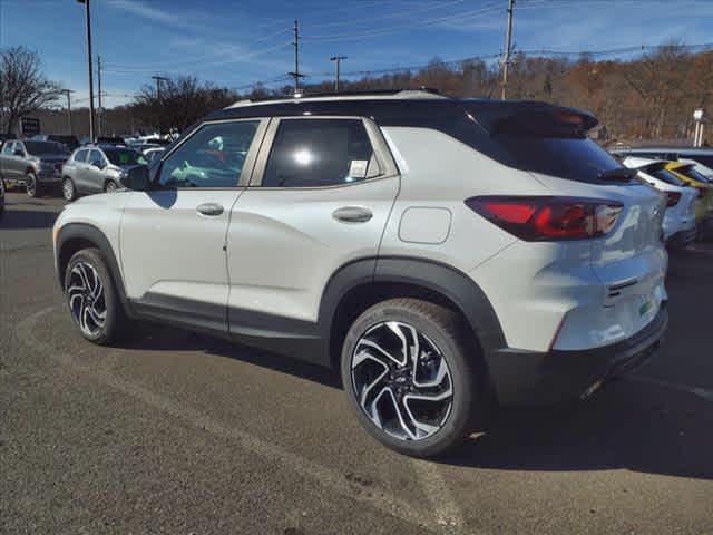 new 2025 Chevrolet TrailBlazer car, priced at $32,830