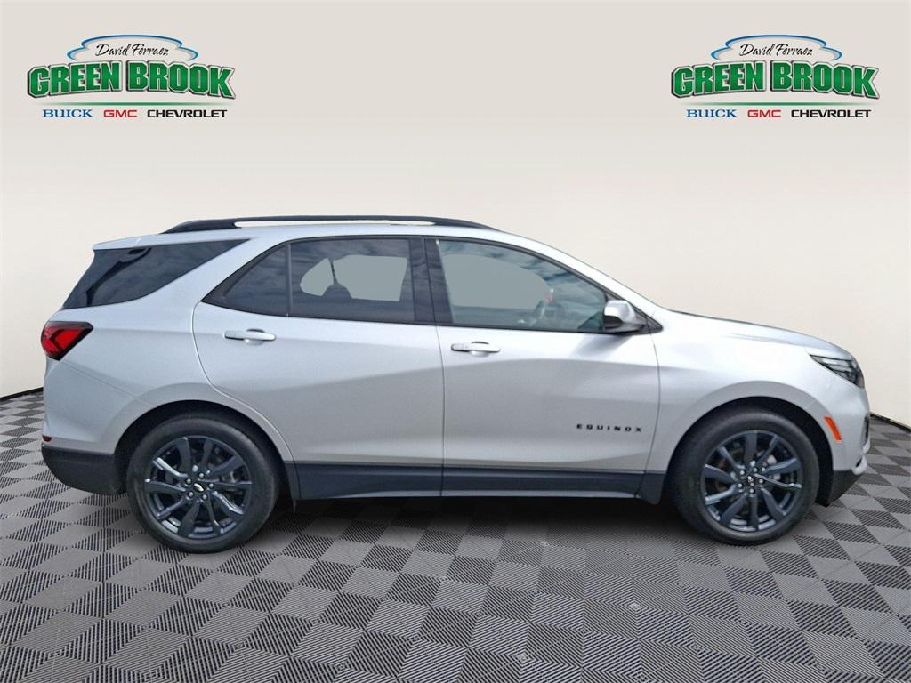 used 2022 Chevrolet Equinox car, priced at $23,962
