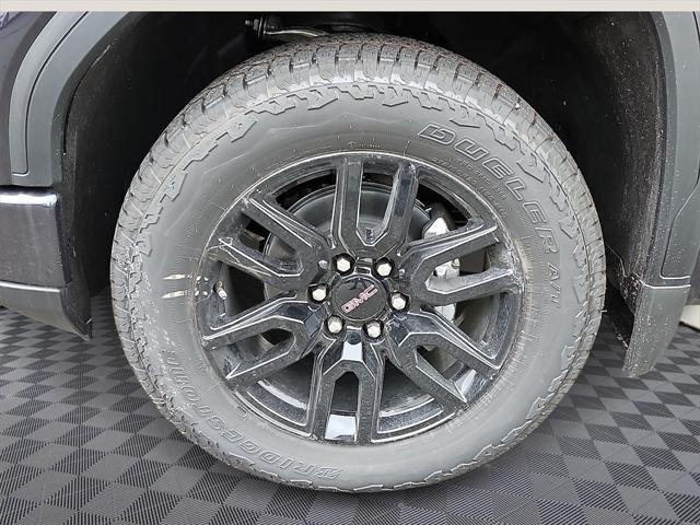 new 2025 GMC Sierra 1500 car, priced at $56,525