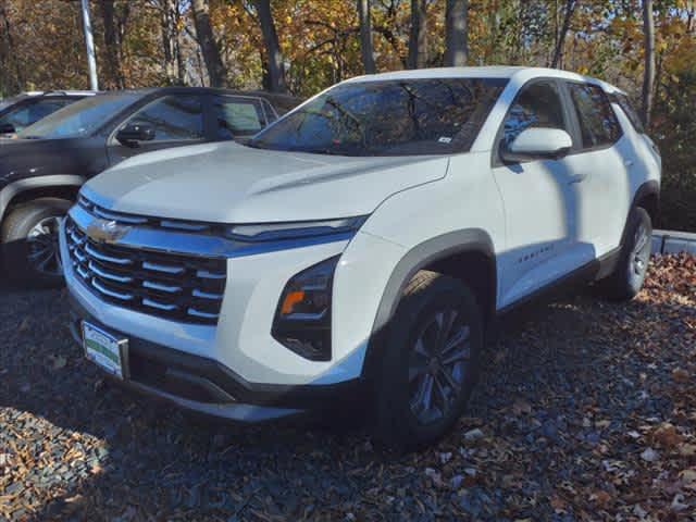 new 2025 Chevrolet Equinox car, priced at $33,080