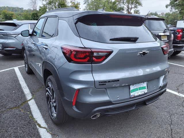 new 2025 Chevrolet TrailBlazer car, priced at $33,680