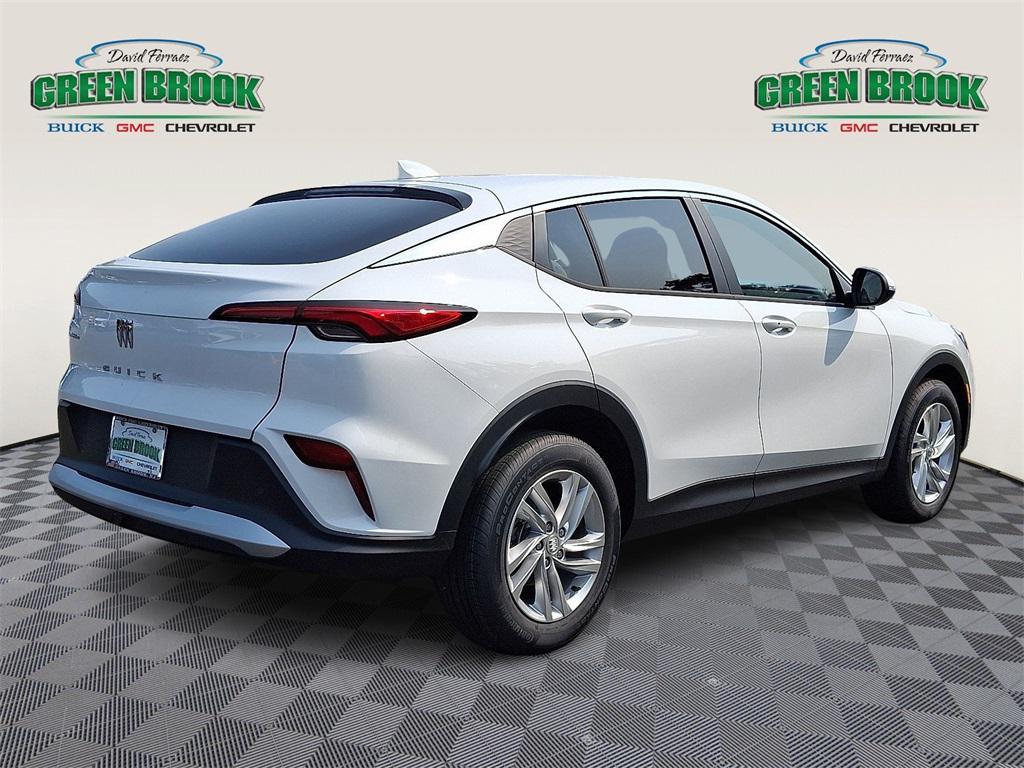 new 2025 Buick Envista car, priced at $26,540