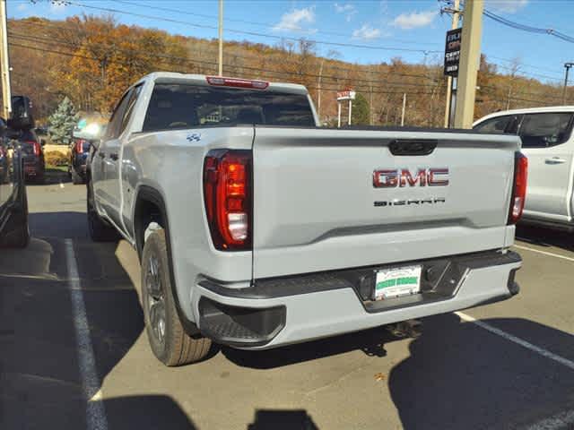 new 2025 GMC Sierra 1500 car, priced at $49,520