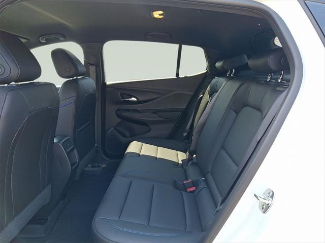 new 2025 Buick Envista car, priced at $28,780