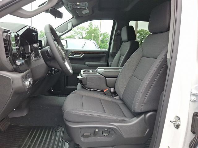 new 2025 GMC Sierra 1500 car, priced at $57,740