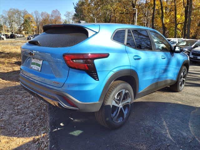 new 2025 Chevrolet Trax car, priced at $24,185