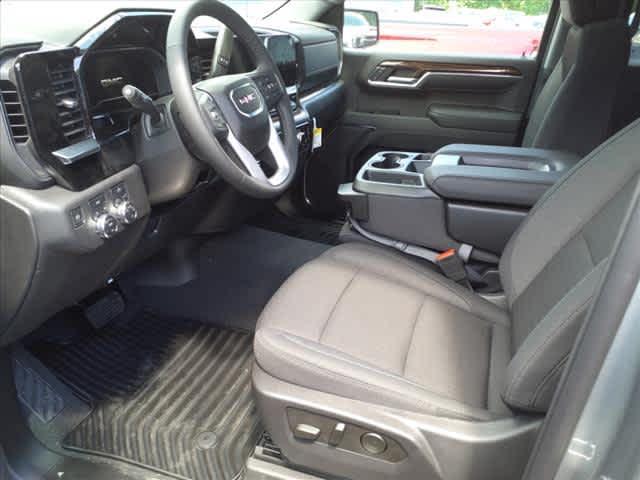 new 2024 GMC Sierra 1500 car, priced at $55,940