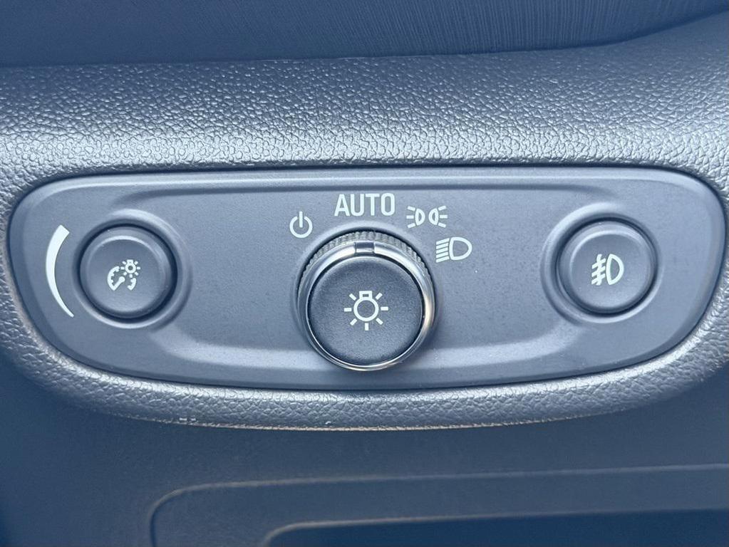 used 2022 Chevrolet TrailBlazer car, priced at $24,886