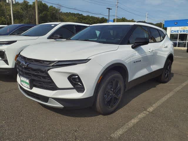 new 2025 Chevrolet Blazer car, priced at $40,980