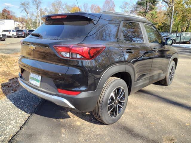 new 2025 Chevrolet TrailBlazer car, priced at $30,330