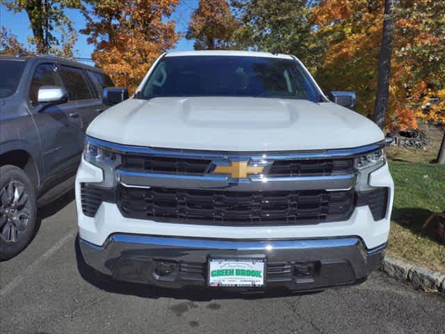 new 2025 Chevrolet Silverado 1500 car, priced at $52,995